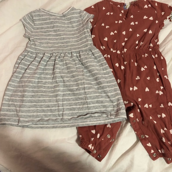 Baby Heart Printed Dress & Romper🤍 - Picture 5 of 5